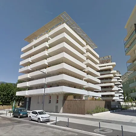 Appartement Gare Terrasse Sud Europole Cea Minatec Grenoble